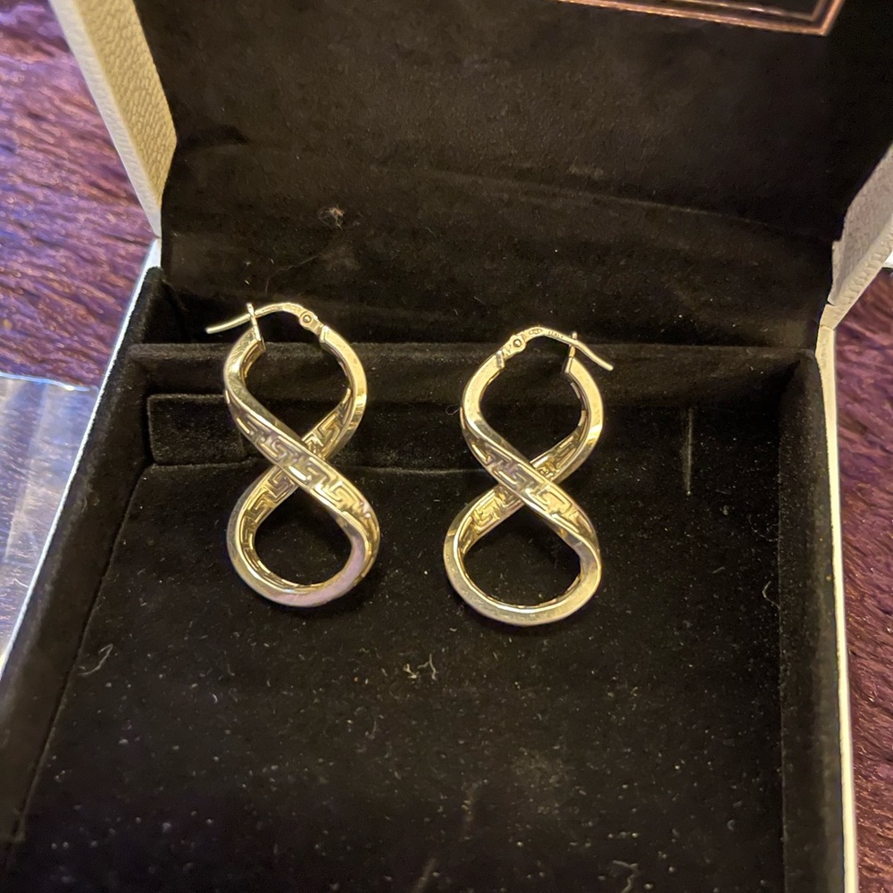 Figure 8 sterling silver Greek key hoop earrings 1.25 inches